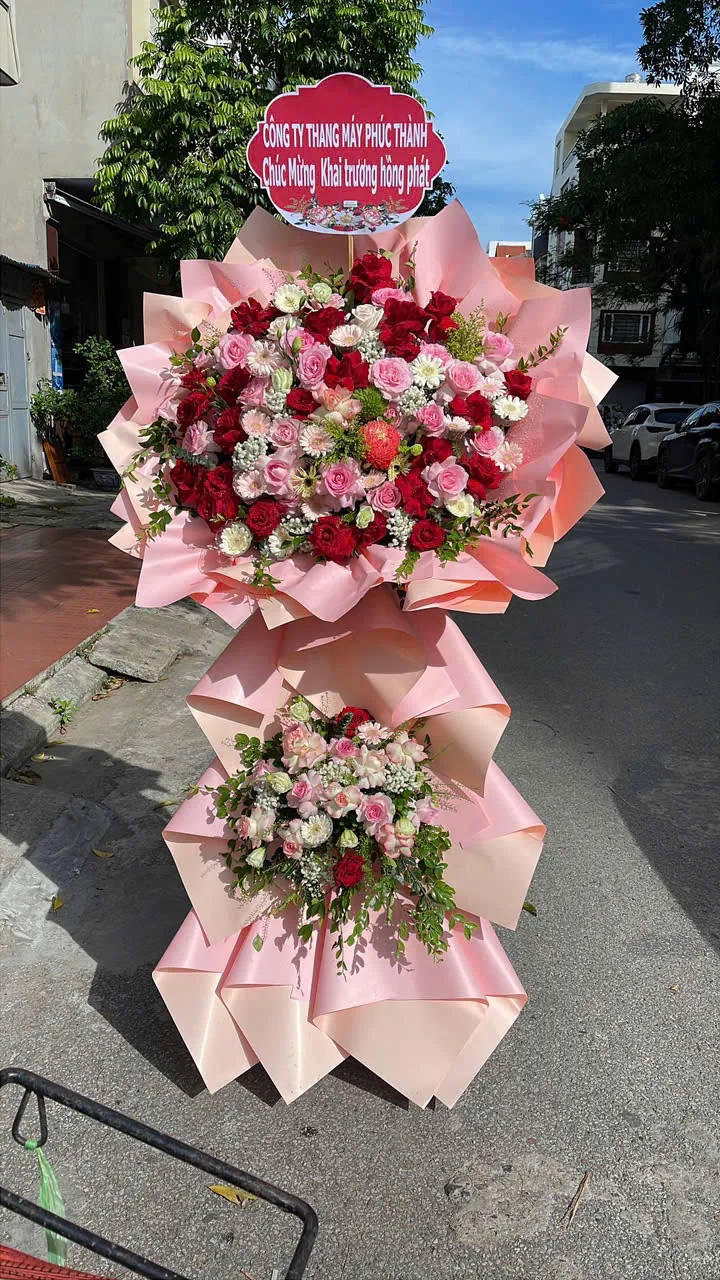 Hoa sự kiện khai trương